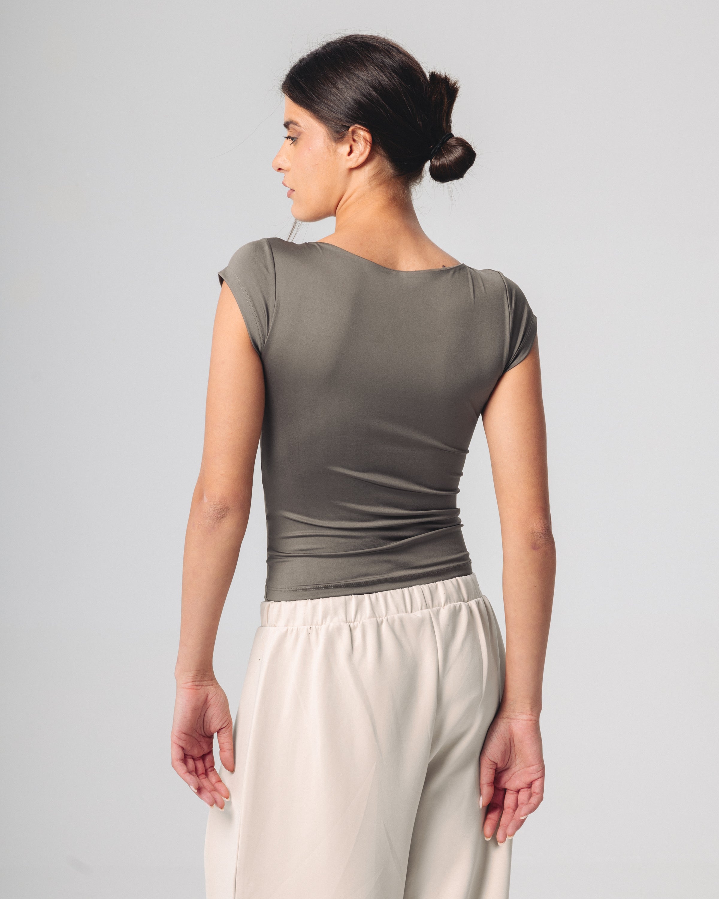 Taupe