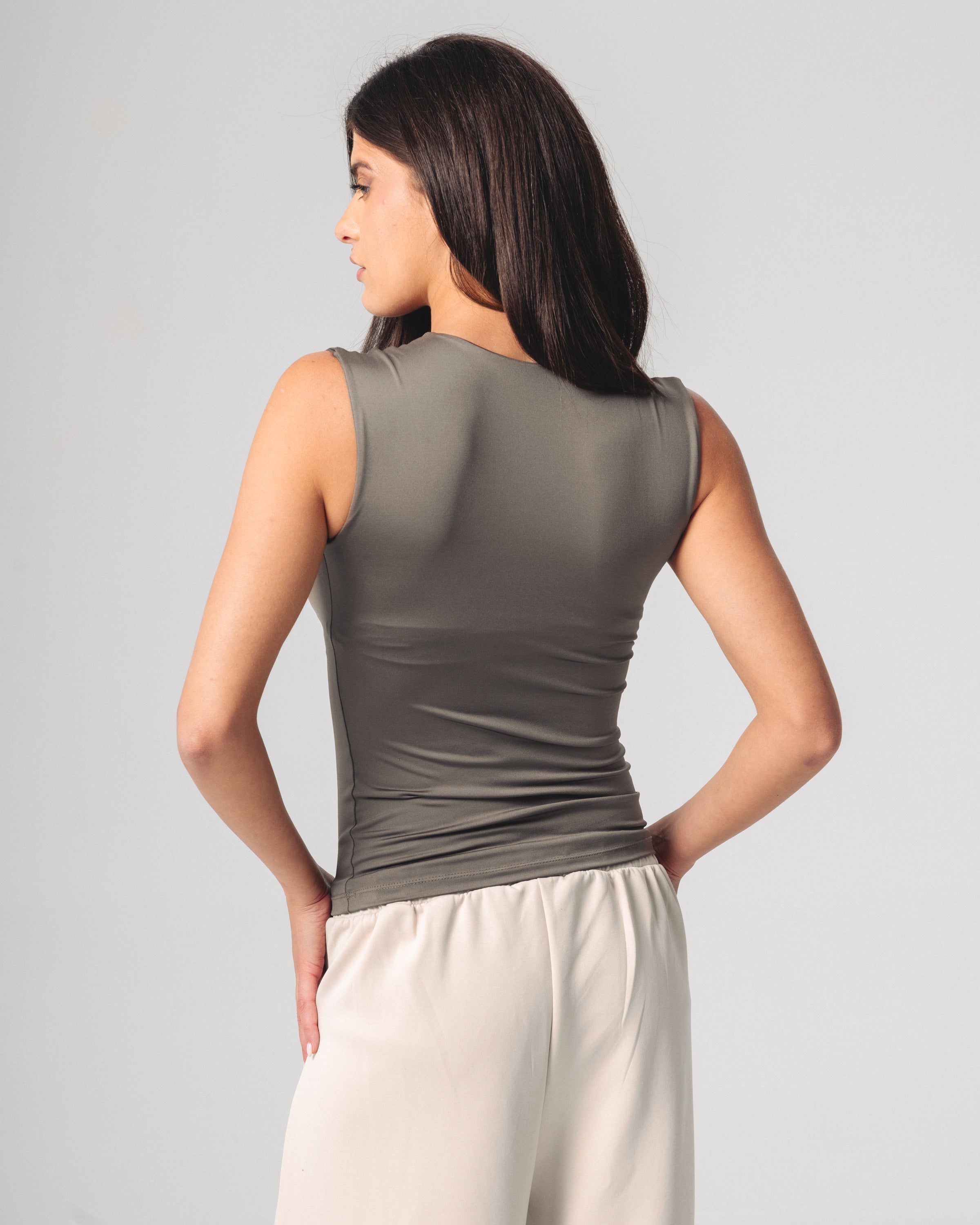 Taupe