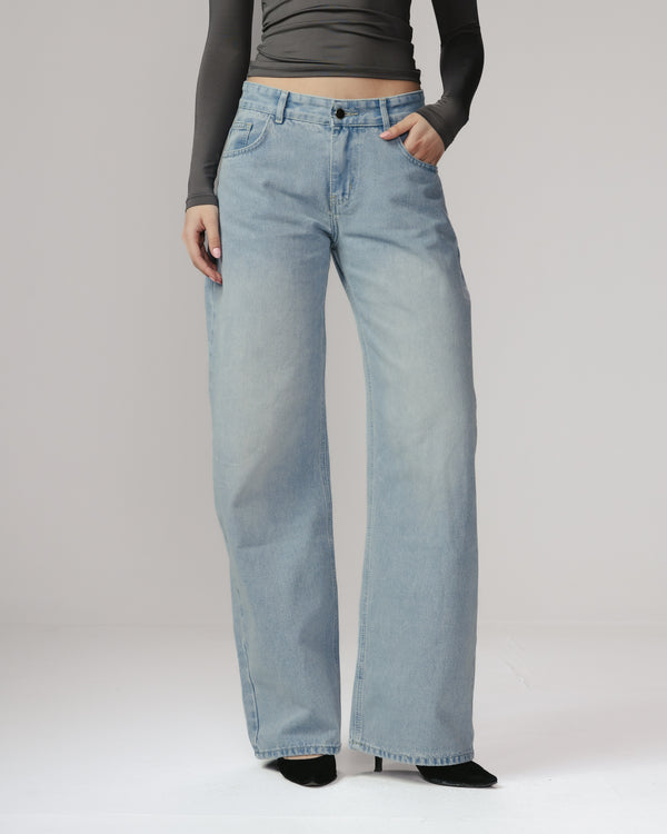 Low-Rise Wide Leg