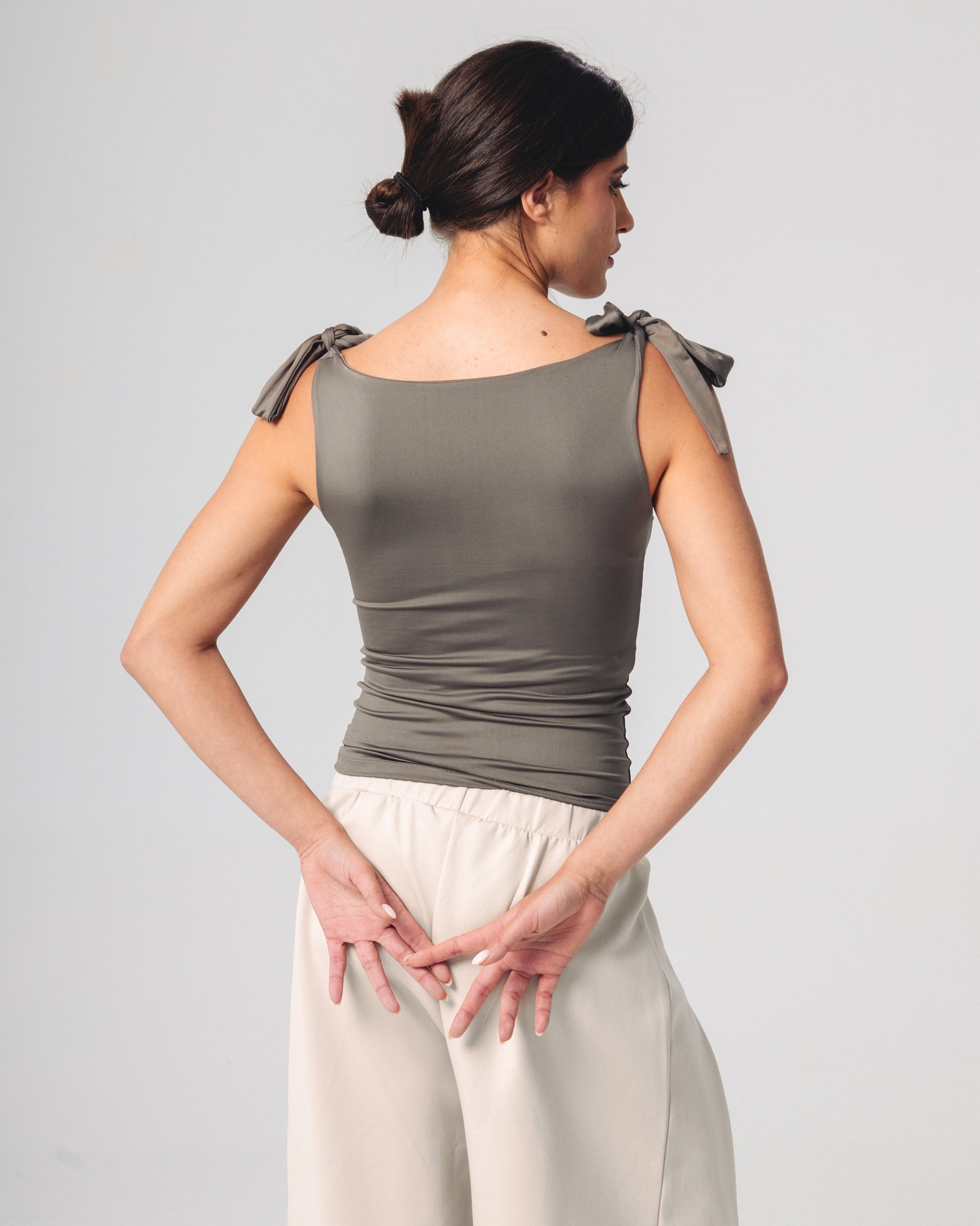 Taupe